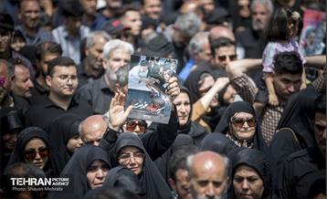 تشییع پیکر شهدای خدمت - ۴ 16