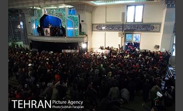 تشییع شهدای آتش نشان در شبستان مصلی-2 31