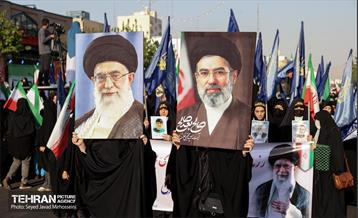 اجتماع «دختران جان‌فدای ایران» - 3 9