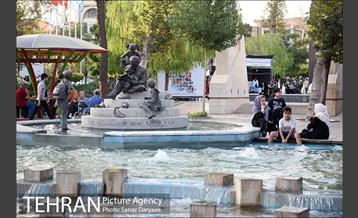 بعدازظهر تابستانی در میدان نبوت (هفت حوض) 15