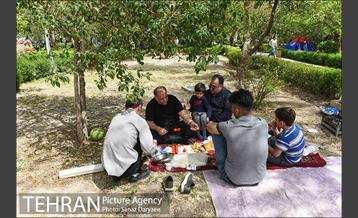 روز طبیعت در پارک لاله 39