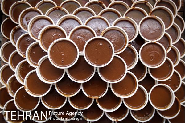 آیین سنتی سمنو پزان در میدان امام حسین (ع) 16