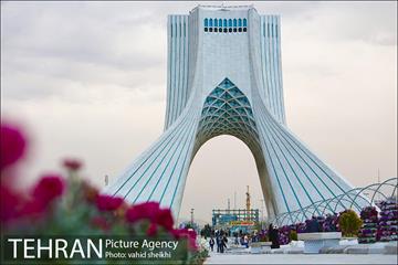 میدان آزادی به استقبال بهار رفت 12