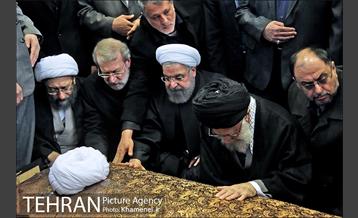 اقامه نماز بر پیکر حجت‌الاسلام والمسلمین هاشمی رفسنجانی 12