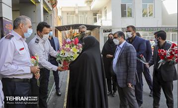 بازدید مدیران شهری از ایستگاه آتش نشانی منطقه 8