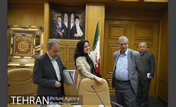 جلسه شهردار تهران با دکتر ربیعی، وزیر تعاون و رفاه اجتماعی 19