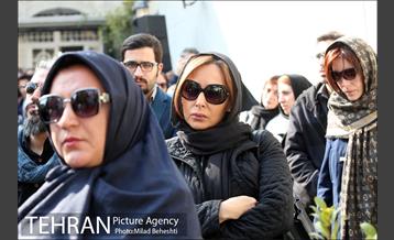 مراسم تشییع پیکر علی معلم 2