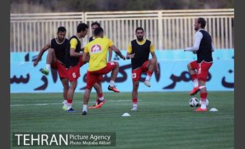 دیدار تیم‌های سپاهان اصفهان و نفت طلاییه تهران 16