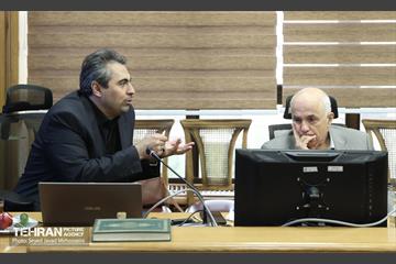 جلسه هم‌اندیشی جمعی از مهندسان حوزه شهرسازی و ترافیک با شهردار تهران 7