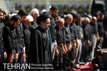 مراسم عاشورای حسینی در میدان امام حسین(ع) 18