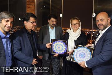 بازدید دبیر کل متروپلیس از دریاچه شهدای خلیج فارس 18