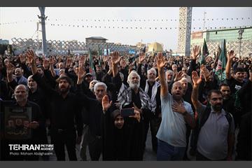 آیین پیاده‌روی جاماندگان اربعین حسینی - میدان امام حسین (ع) 35