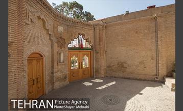 تور عکاسی خانه اتحادیه 35