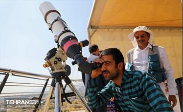 رصد خورشید در برج میلاد 21