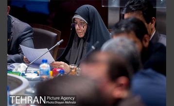 نشست شوراى ویژه معاونان شهردارى تهران با حضور شهردار تهران 18