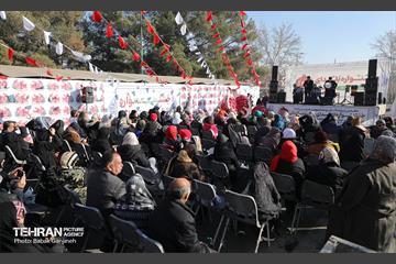 آیین یلدای مهربانی و کاشت نهال در بوستان سرخه حصار 12