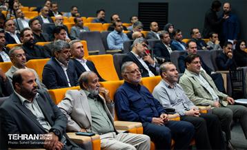 همایش شهرداران نواحی و مناطق