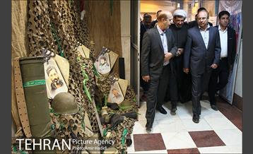 بازدید شهردار تهران از نمایشگاه نوروزی عطر یاس و مرکز اسکان نوروزی منطقه ۲۰ 3