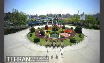 رویش گل های لاله در بوستان گفتگو 29