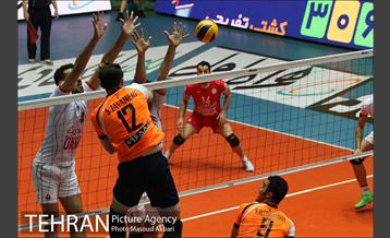 دیدار تیم‌های والیبال سایپا تهران و شهرداری ارومیه