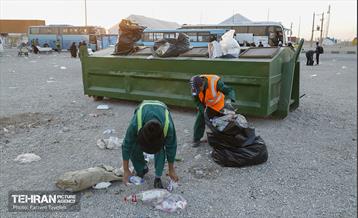 خدمات رسانی شهرداری منطقه 5 در پایانه مرزی مهران 16