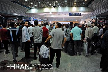 گفتگوی صمیمی دستفروشان مترو با مدیران شهری 11