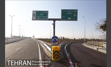 آیین بهره برداری از 48 پروژه مدیریت شهری در منطقه 21 3