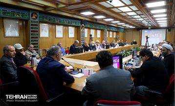 دیدار جمعی از رزمندگان تخریبچی دفاع مقدس با شهردار تهران 8