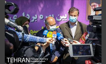 آغاز به کار نخستین مرکز واکسیناسیون خودرویی در تهران 11