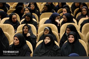 تجلیل از خادمان شهرداری در مرز مهران 25