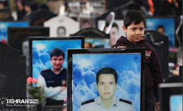 هفتمین سالگرد شهدای آتش‌نشان حادثه پلاسکو 33