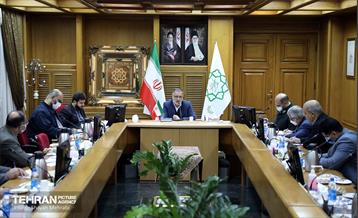 نشست بررسی آسیب‌های اجتماعی با حضور شهردار تهران 6