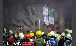 ورود ماشین حفار تونل به ایستگاه میدان حضرت عبدالعظیم الحسنی(ع) در خط 6 مترو 30