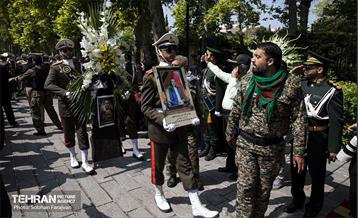 تشییع پیکر شهید حسین امیرعبداللهیان در وزارت خارجه 23