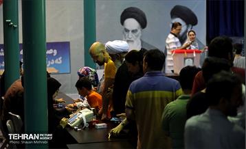 انتخابات چهاردهمین دوره ریاست جمهوری - حسینیه جماران 16