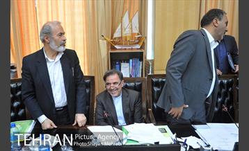 جلسه کمیسون عمران مجلس شورای اسلامی با حضور شهردار تهران 48