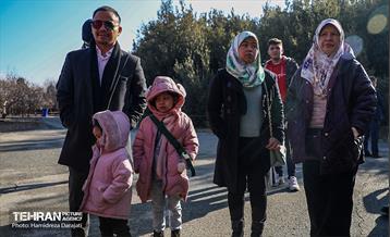 تور تهرانگردی ویـژه خانواده دیپلماتیک در منطقه 22