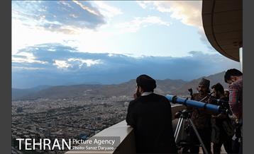 استهلال هلال ماه شوال از فراز برج میلاد تهران 2