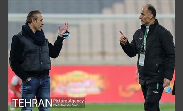 دیدار تیم های فوتبال پرسپولیس و ذوب آهن 31