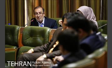 جلسه شورای شهر با حضور شهردار تهران   37