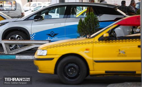 آغاز به کار تاکسی‌های برقی شاسی بلند در تهران 53