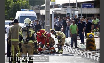 آتش سوزی در کارخانه رنگ  29