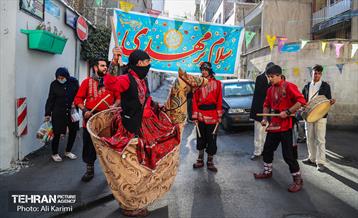 آئین های پیشواز نوروز در کوچه های بهاری بهشتی محله قدیمی زرگنده 17