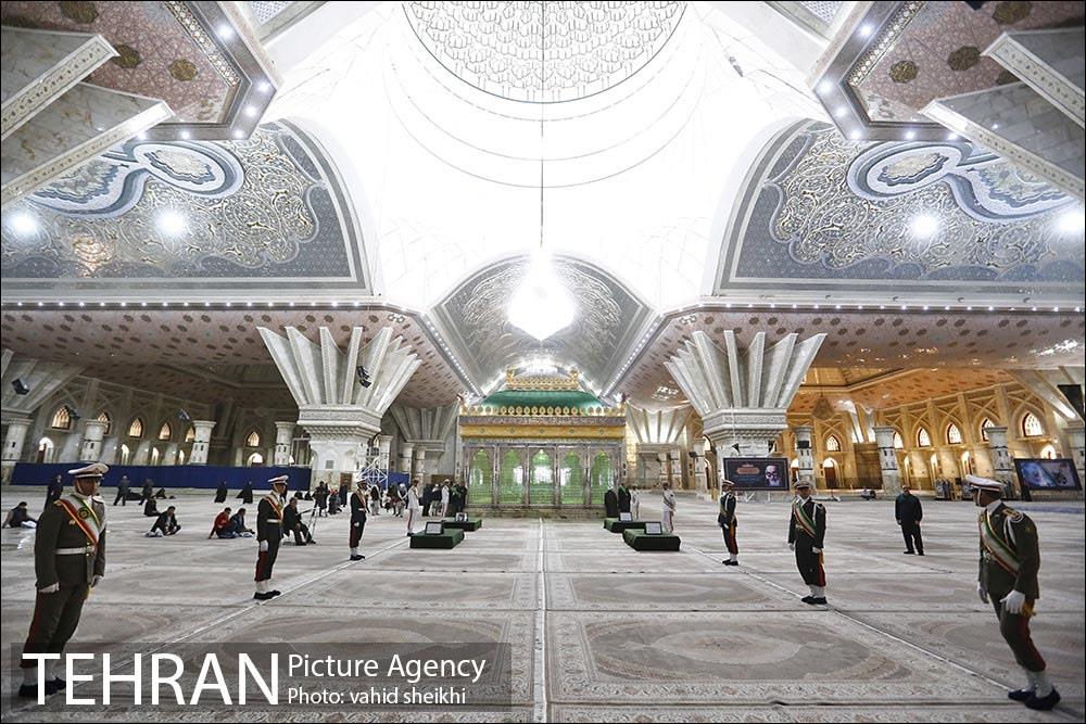 تجدید میثاق کارکنان گزینش با آرمان های امام و دیدار با یادگار ایشان 1