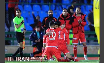 دیدار تیم های پرسپولیس و پیکان 39