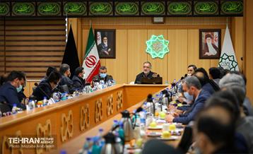 جلسه بررسی راهکارهای مولد سازی املاک مناطق 13