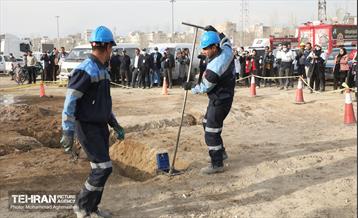 تمرین سراسری زلزله در بوستان ولایت 19