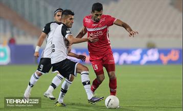 دیدار تیم های فوتبال پرسپولیس و هوادار 34