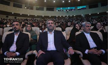 تجلیل از معلمان دانش‌آموزان با نیازهای ویژه شهر تهران 34