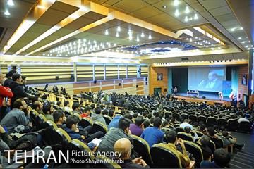 حضور شهردار تهران در دانشگاه شهید بهشتی در روز دانشجو 20